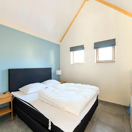 Cozy Polder House On The Westhinder Domain, Cleaning Included Holiday home *